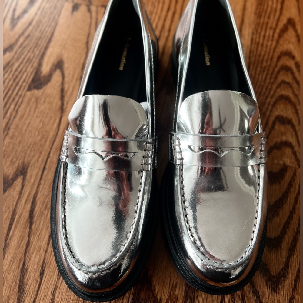 Reformation Agathea Chunky Loafer NWT- - Picture 3 of 10